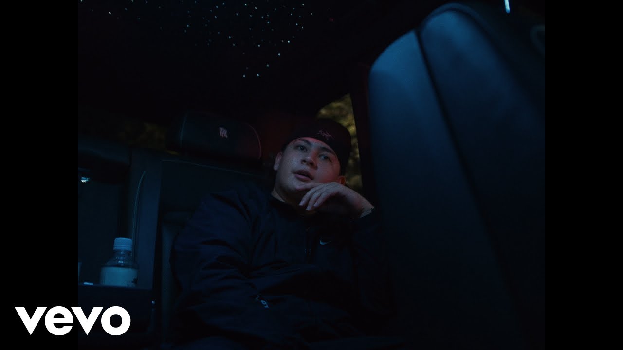 Karri - Late Nite Slider Music (Official)