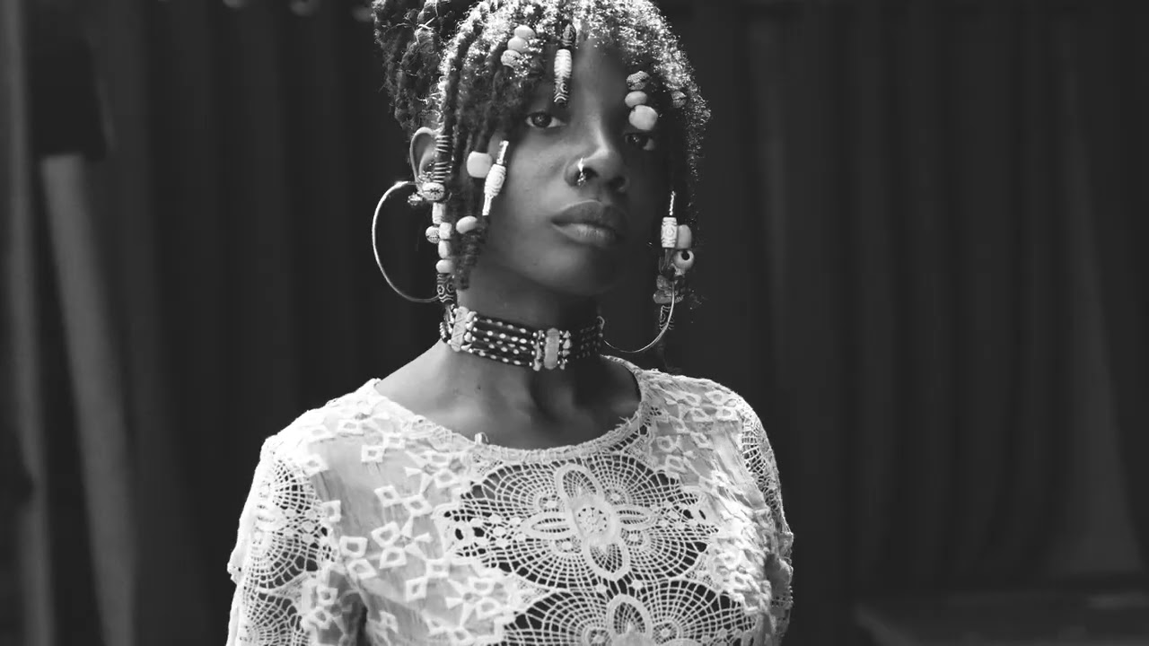 Khemist Mayfield - Spend My Money ft. Sibby Liv (Official Video)