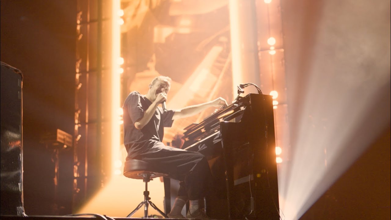 Ben Böhmer - 'Rust' (Official Visualiser)