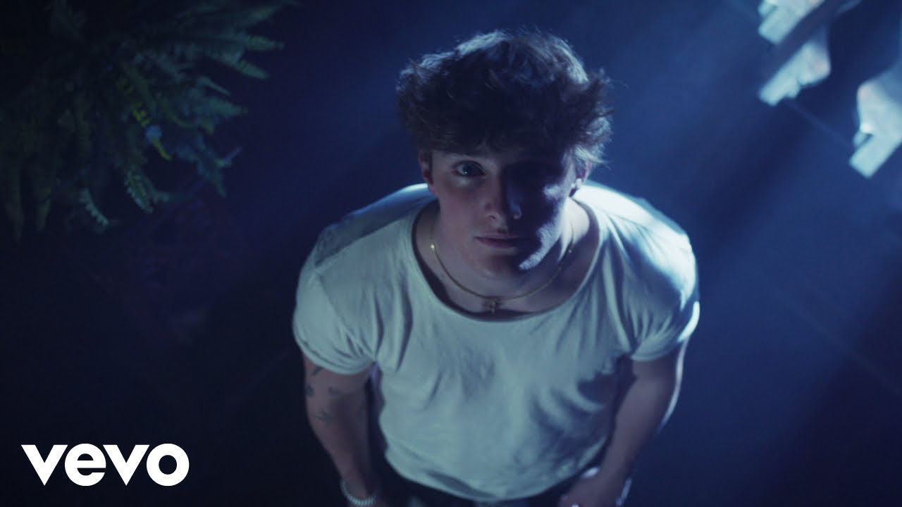 Thomas Day - The End (Official Video)