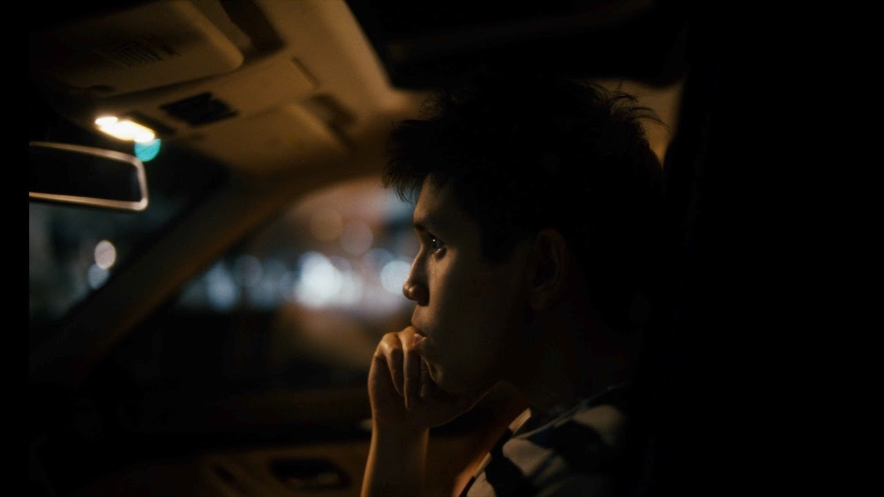 Clinton Kane - HEARTBEAT FOR A HOME feat. Elina (Official Visualizer)