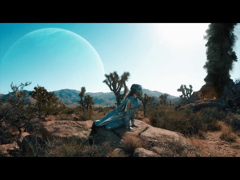 EMMI IIDA - TRINITY (Official Music Video)