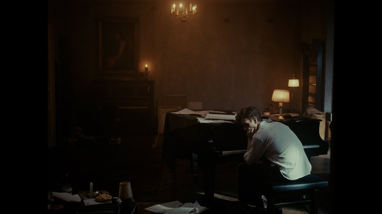 Sebastian Schub - I Can't Believe We Never Went Out Dancing (Visualiser)