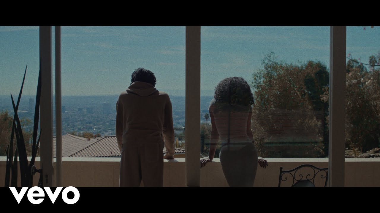 Summer Walker - Heart Of A Woman [Official Lyric Video]