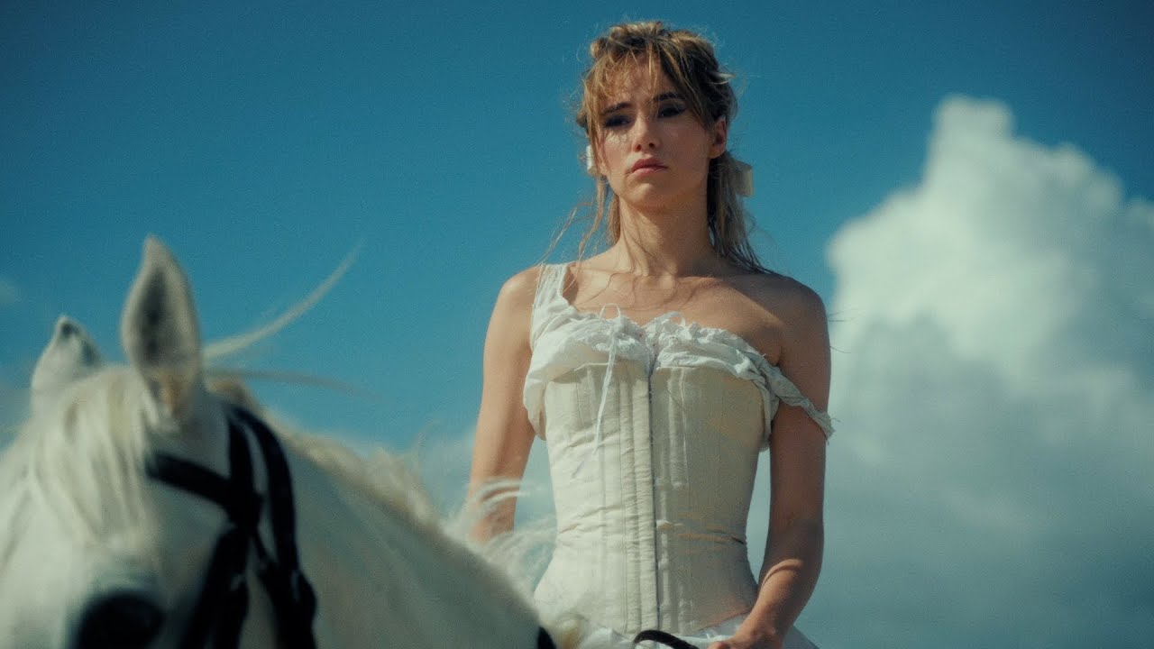 Suki Waterhouse - Nostalgia