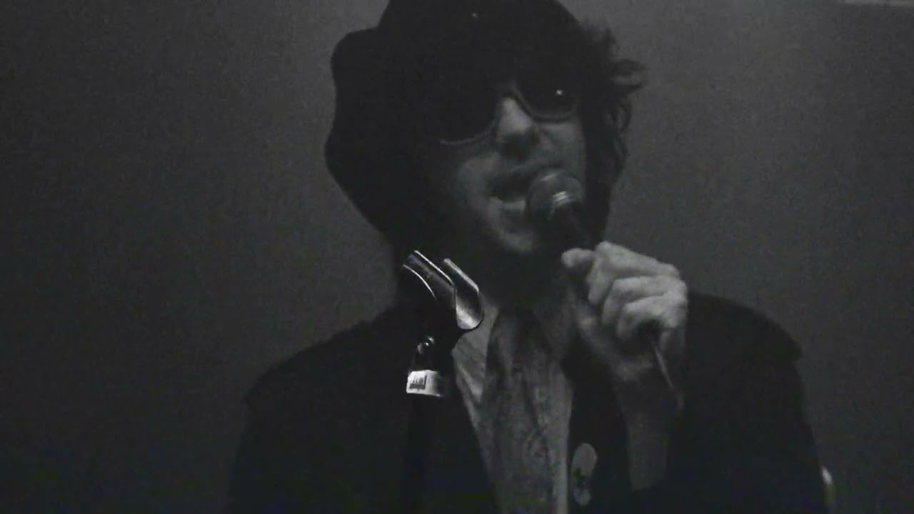 DEADSET - HEAVY EYES (OFFICIAL VIDEO)