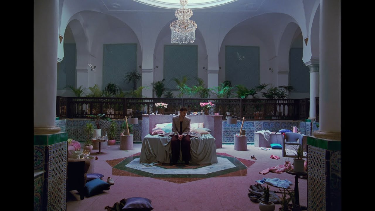 Saint Levant - DIVA (Official Video)