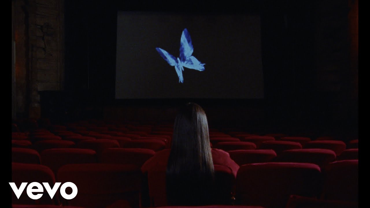 SIENNA SPIRO - BUTTERFLY EFFECT (Official Visualizer)