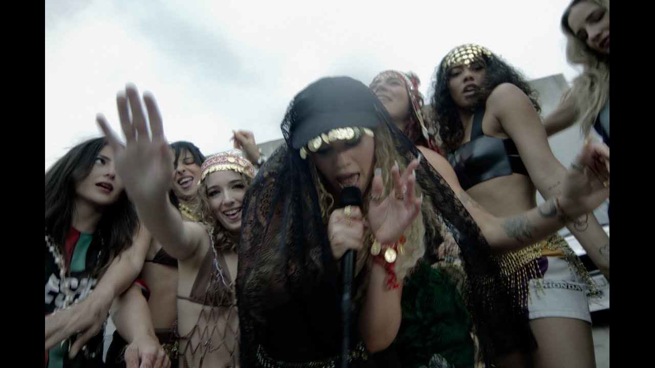 Elyanna - Yabn El Eh (Official Music Video)