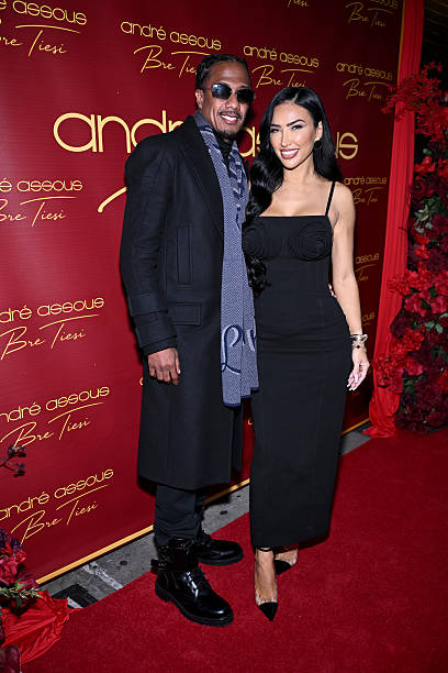 Bre tiesi, André Assous